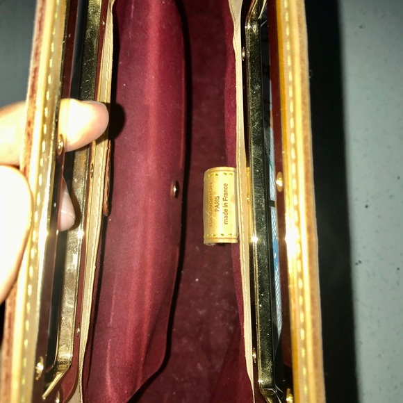 Louis Vuitton shoulder Judy , gently used. - Picture 4 of 4